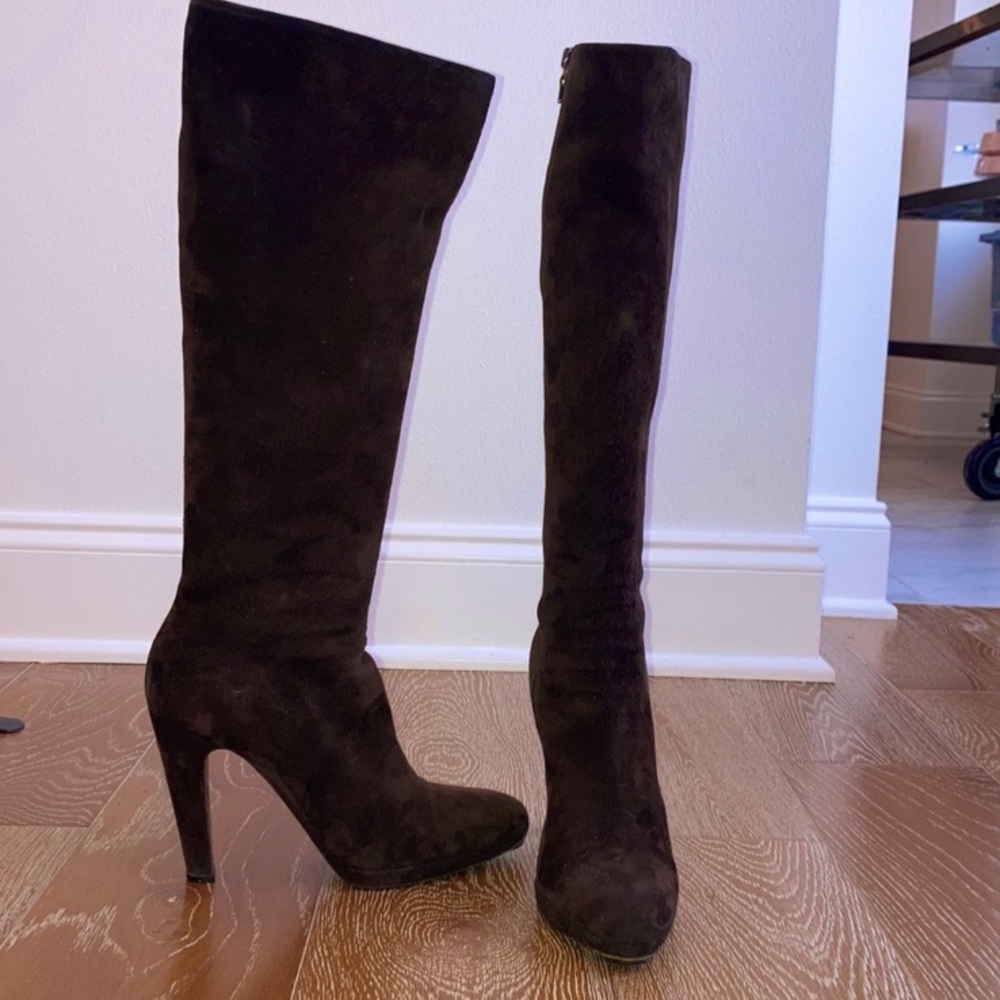 PRADA Ladies Knee High Brown Suede, High Heeled, Side Zip Up Boots Like New!